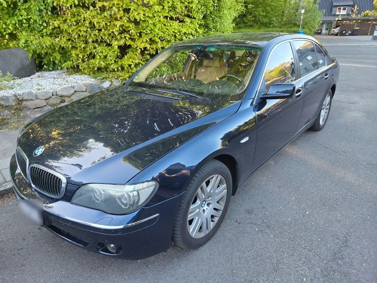 Brugt BMW 750L 367 HK (269 kW) 2006 Blå Sedan