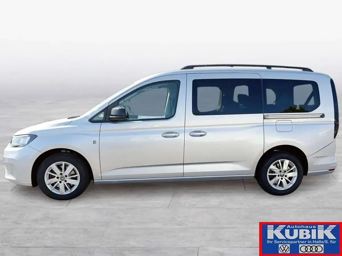 Gebraucht VW Caddy Maxi Life Life 122 PS (89 kW) 2021 Reflexsilber metallic Van / Kleinbus