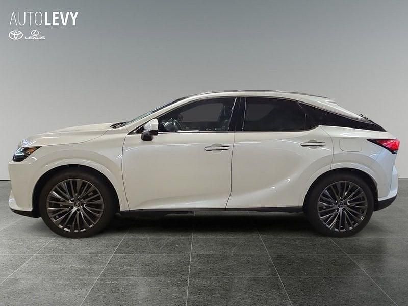 Gebraucht Lexus RX450h E-FOUR Luxury Line 309 PS (227 kW) 2024 White metallic SUV