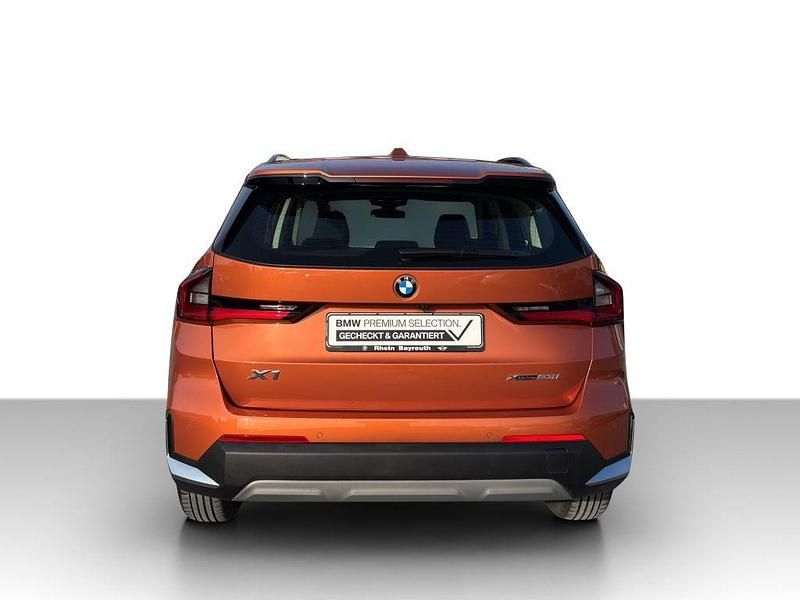 Gebraucht BMW X1 204 PS (150 kW) 2022 Utah orange met. SUV