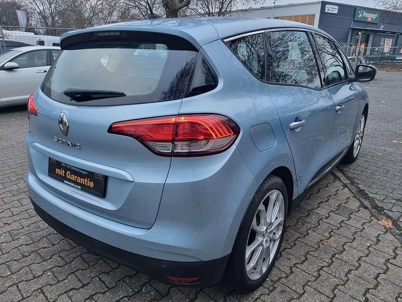 Gebraucht Renault Scénic III Experience 116 PS (85 kW) 2016 Blau celestial Van / Kleinbus