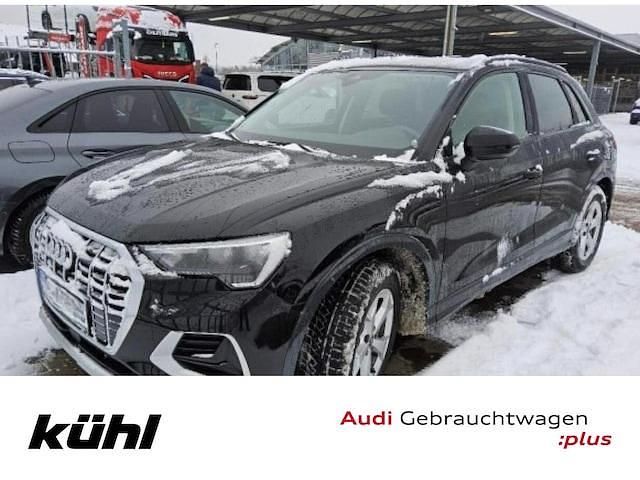 Gebraucht Audi Q3 Advanced 150 PS (110 kW) 2022 Mythosschwarz metallic SUV