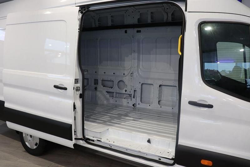 Neu Ford Transit Trend 131 PS (96 kW) 2025 Weiß Pickup