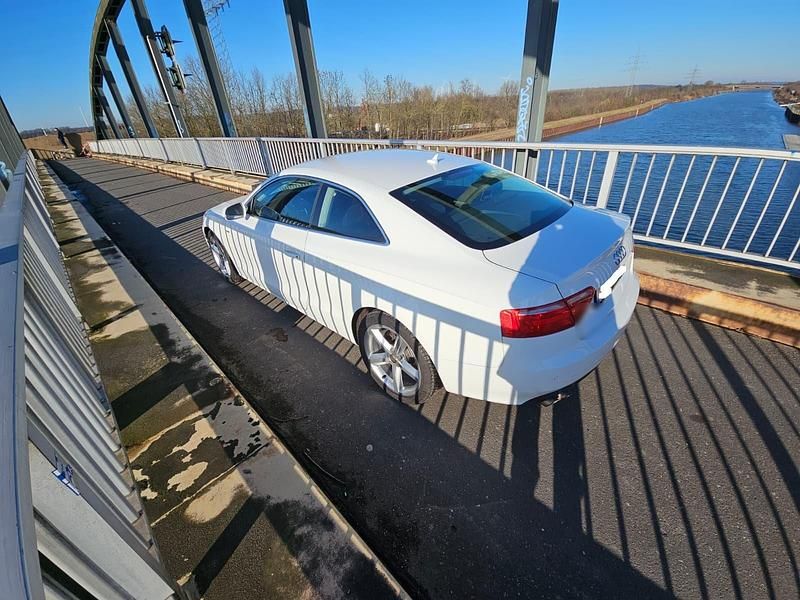Gebraucht Audi A5 S-Line 170 PS (125 kW) 2009 Weiß Coupé