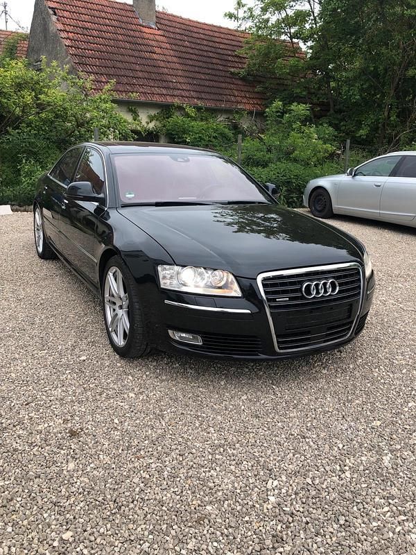 Schwarz Gebraucht 2008 Audi A8 Limousine | 9.800 € (Fairer Preis) - Bild 1/4