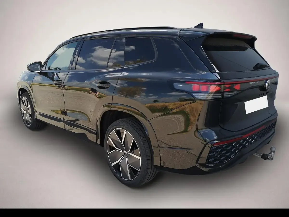 Neu VW Tayron R-line 193 PS (141 kW) 2026 Manufacturer SUV