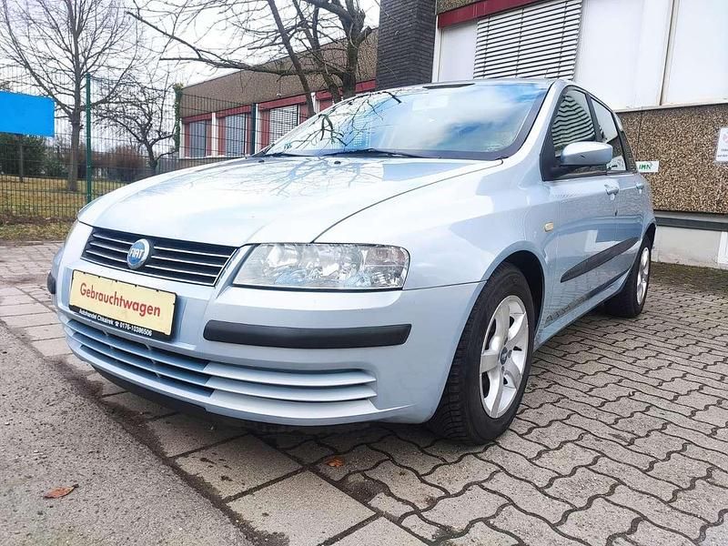 Steingrau met. Gebraucht 2002 Fiat Stilo Dynamic Kleinwagen | 1.999 € (Fairer Preis) - Bild 1/4