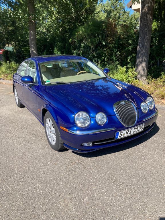 Blau Gebraucht 2002 Jaguar S-Type Executive Limousine | 6.800 € (Etwas zu teuer) - Bild 1/4