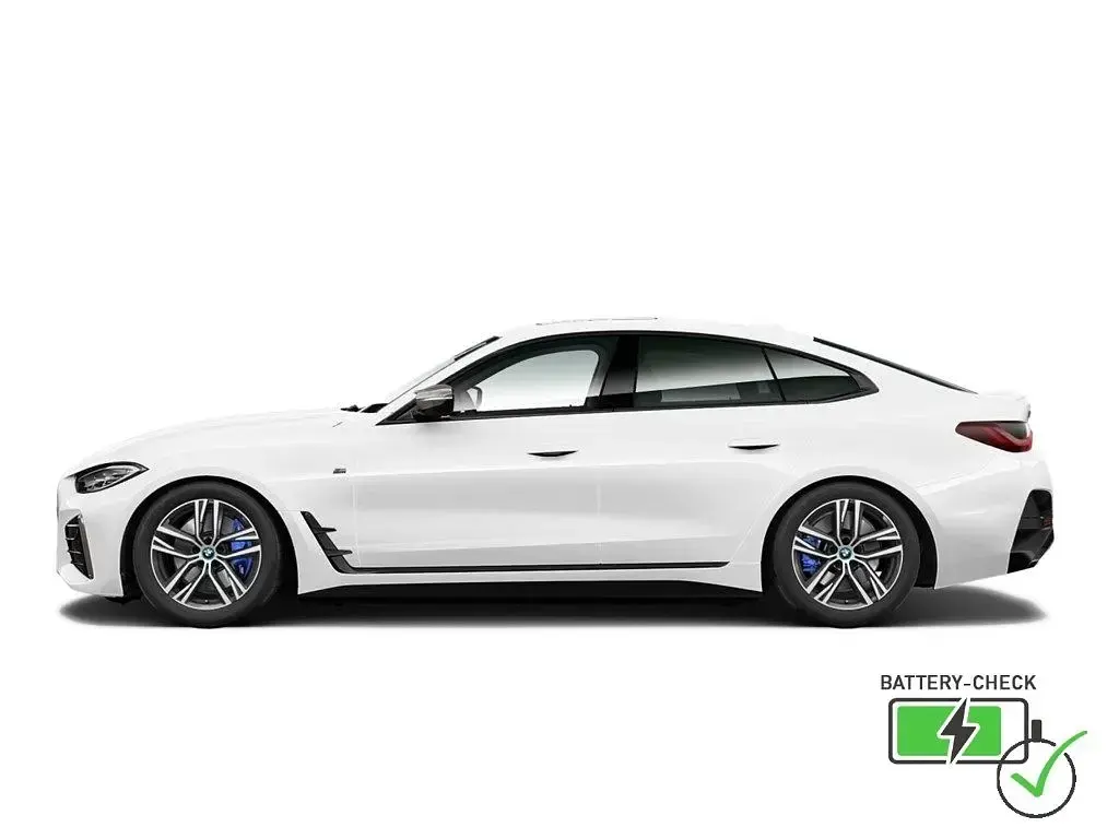 Używany BMW i4 Performance 400 kW (544 KM) 2023 Biały Sedan/Limuzyna