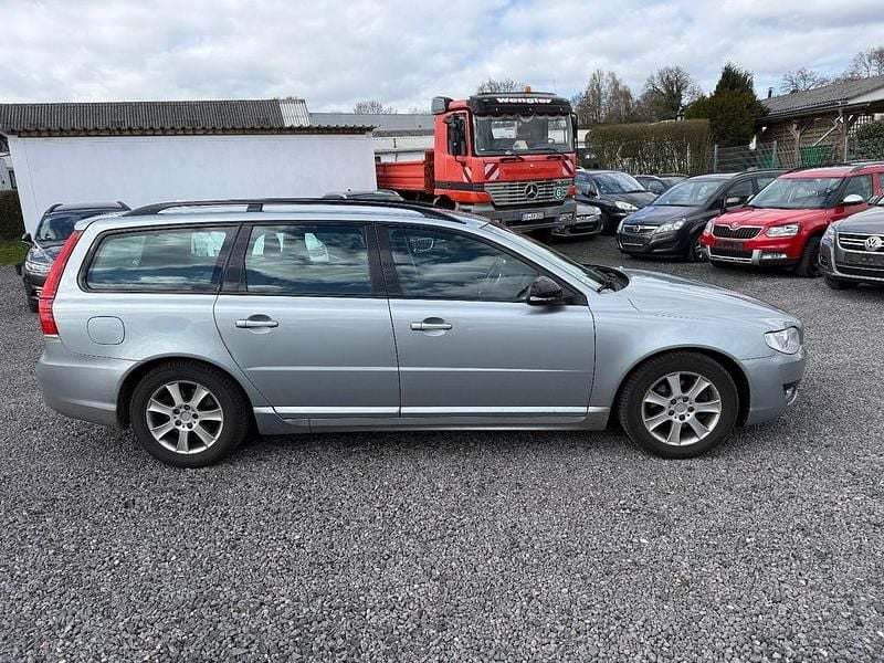 Gebraucht Volvo V70 181 PS (133 kW) 2015 Silber Kombi