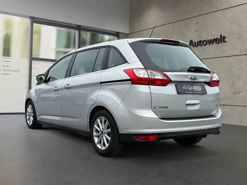 Gebraucht Ford Grand C-Max Titanium 150 PS (110 kW) 2018 Silber Van / Kleinbus