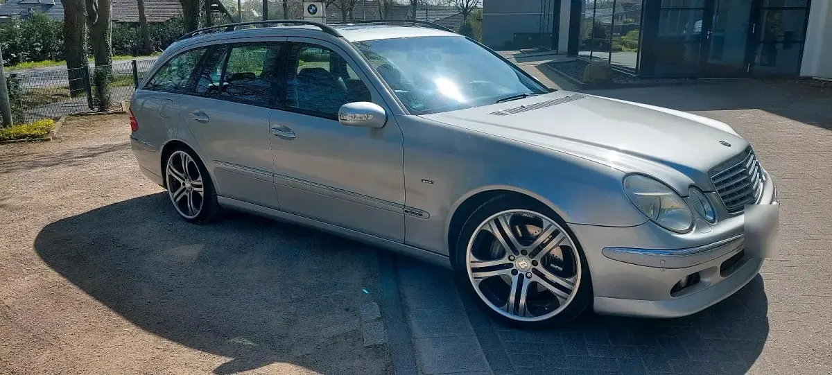 Brugt Mercedes E500 306 HK (225 kW) 2004 Sølv Stationcar