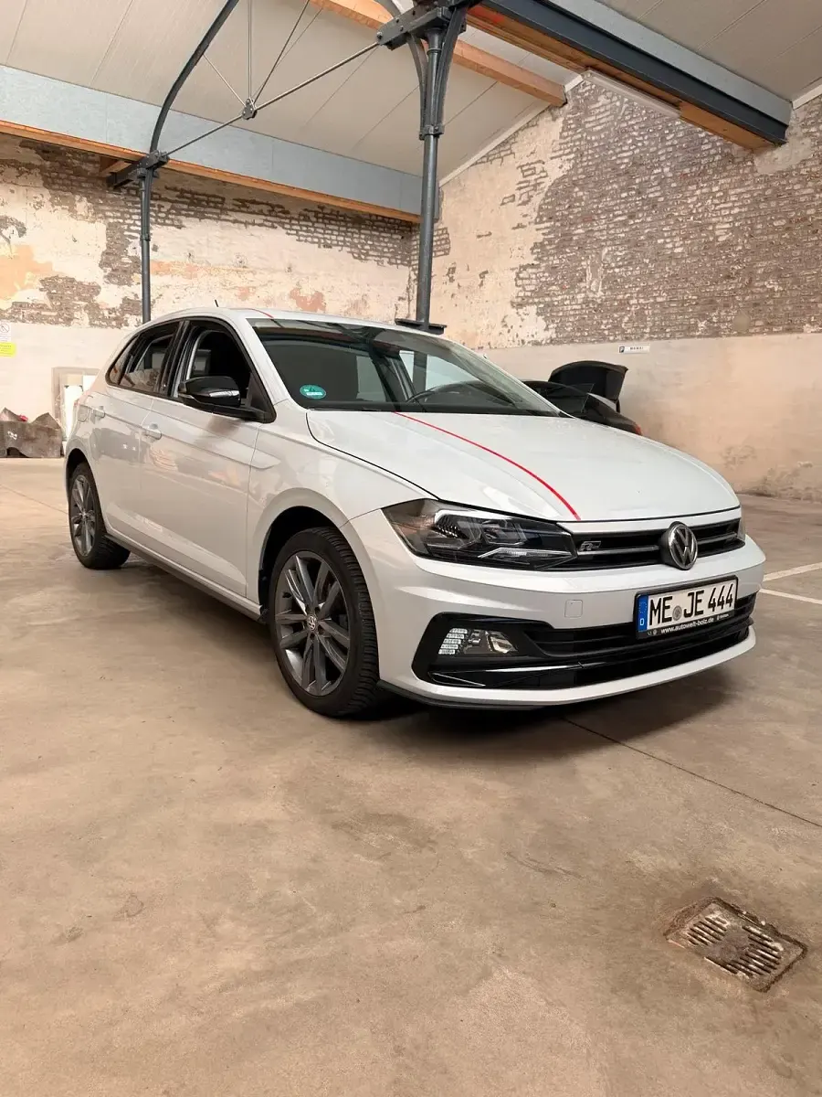 Gebraucht VW Polo Beats 95 PS (69 kW) 2018 Grau Kleinwagen