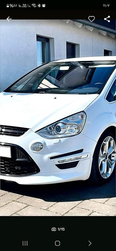 Weiß Gebraucht 2011 Ford S-MAX S Van / Kleinbus | 15.000 € - Bild 1/4