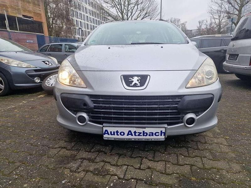 Gebraucht Peugeot 307 88 PS (64 kW) 2009 Silber Cabrio