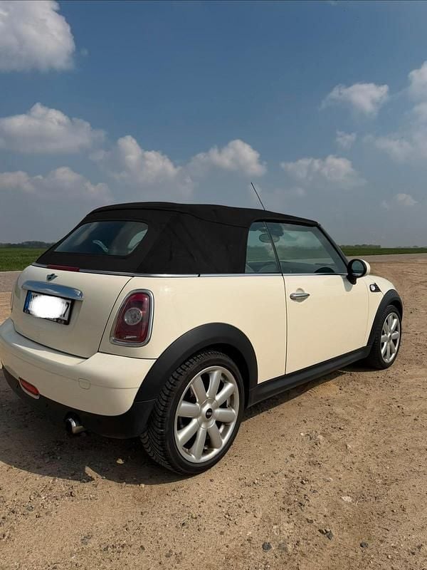 Gebraucht Mini Cooper Cabriolet Pepper 120 PS (88 kW) 2010 Beige Cabrio
