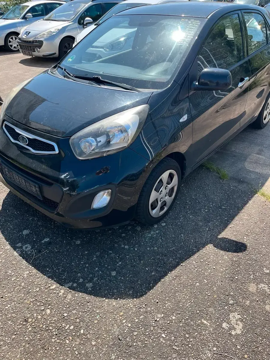 Gebraucht Kia Picanto 60 PS (44 kW) 2010 Schwarz Kleinwagen