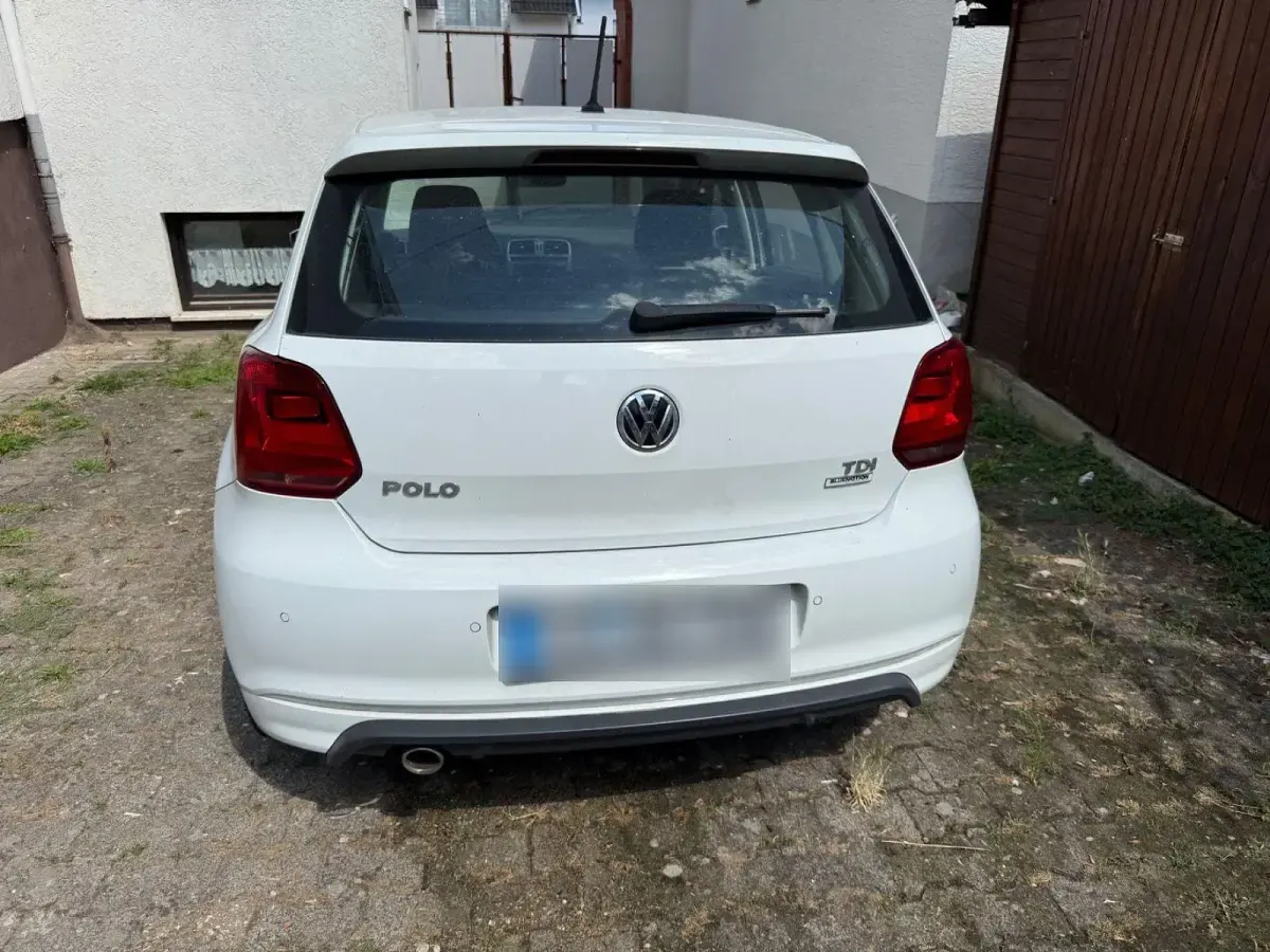 Gebraucht VW Polo Highline 90 PS (66 kW) 2017 Weiß Limousine
