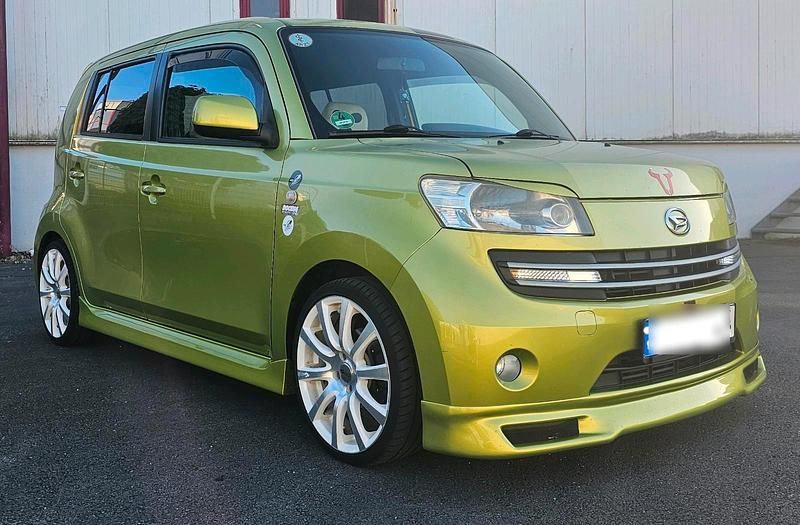 Grün Gebraucht 2007 Daihatsu Materia Van / Kleinbus | 3.500 € (Fairer Preis) - Bild 1/4