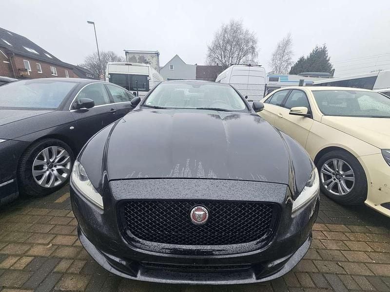 Gebraucht Jaguar XJ Portfolio 340 PS (250 kW) 2012 Grau Limousine