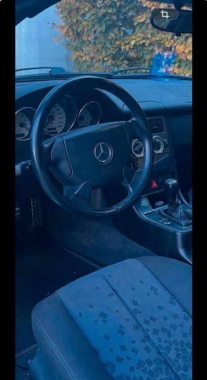 Gebraucht Mercedes SLK200 136 PS (100 kW) 2000 Schwarz Cabrio