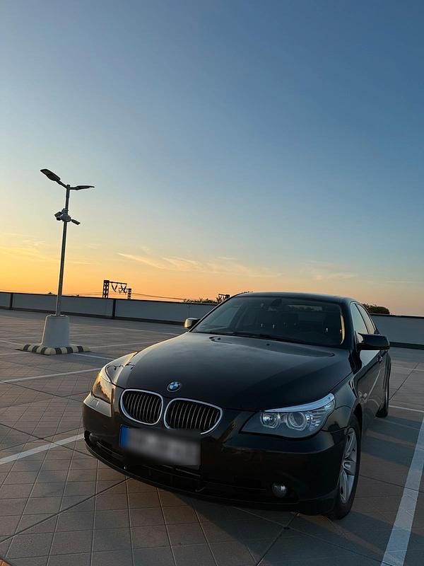 Schwarz Gebraucht 2006 BMW 525 Limousine | 4.100 € (Etwas zu teuer) - Bild 1/4