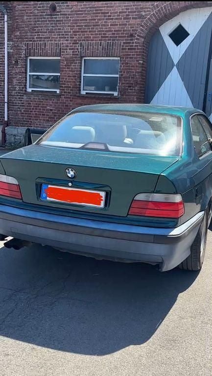 Gebraucht BMW 328 193 PS (141 kW) 1997 Grün Coupé