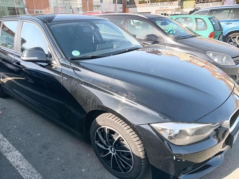 Gebraucht BMW 316 116 PS (85 kW) 2013 Schwarz Kombi