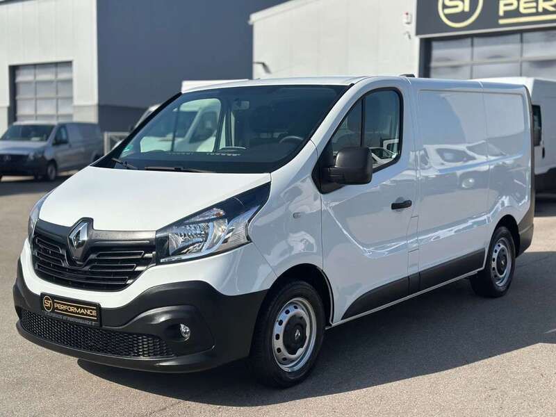 Weiß Gebraucht 2019 Renault Trafic Van | 21.490 € (Fairer Preis) - Bild 1/4