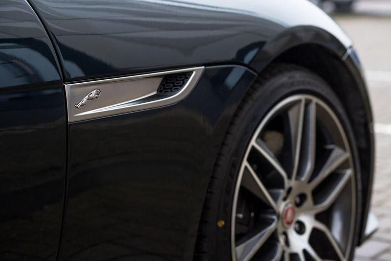 Gebraucht Jaguar F-Type R-Dynamic 450 PS (330 kW) 2022 Grün