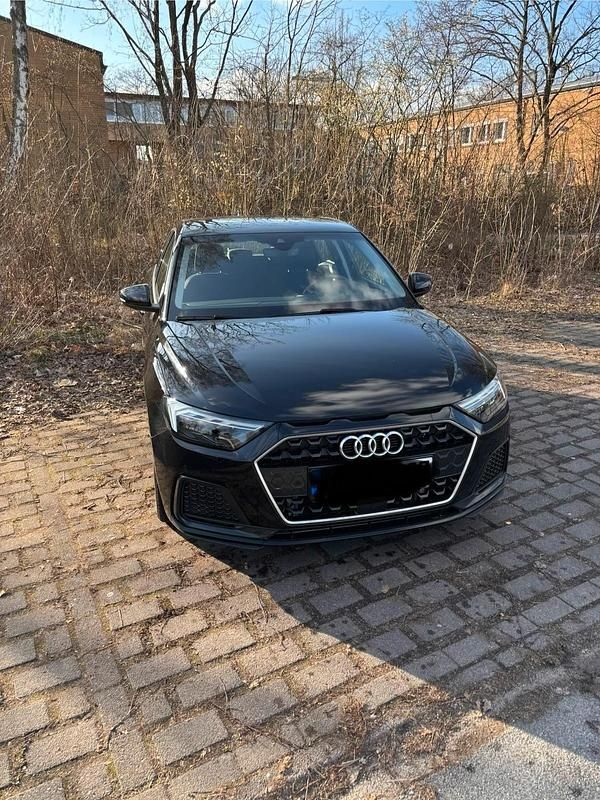 Gebraucht Audi A1 Advanced 150 PS (110 kW) 2020 Schwarz SUV