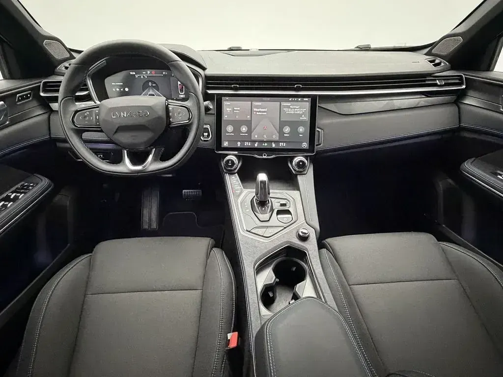 Gebraucht Lynk & Co 01 261 PS (191 kW) 2024 Blau SUV