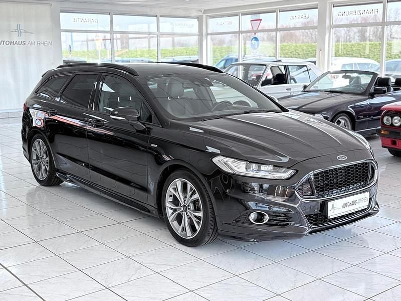 Gebraucht Ford Mondeo ST-Line 165 PS (121 kW) 2018 Schwarz Kombi