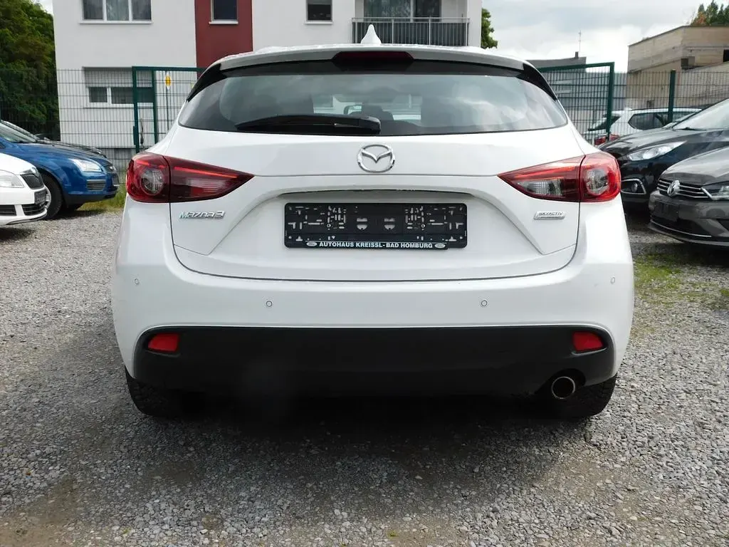 Usata Mazda 3 Prime-Line 101 CV (74 kW) 2014 Bianco Berlina
