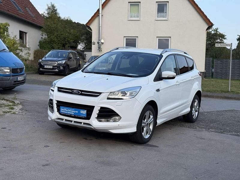 Frostweiß Gebraucht 2015 Ford Kuga Individual SUV | 9.990 € (Fairer Preis) - Bild 1/4