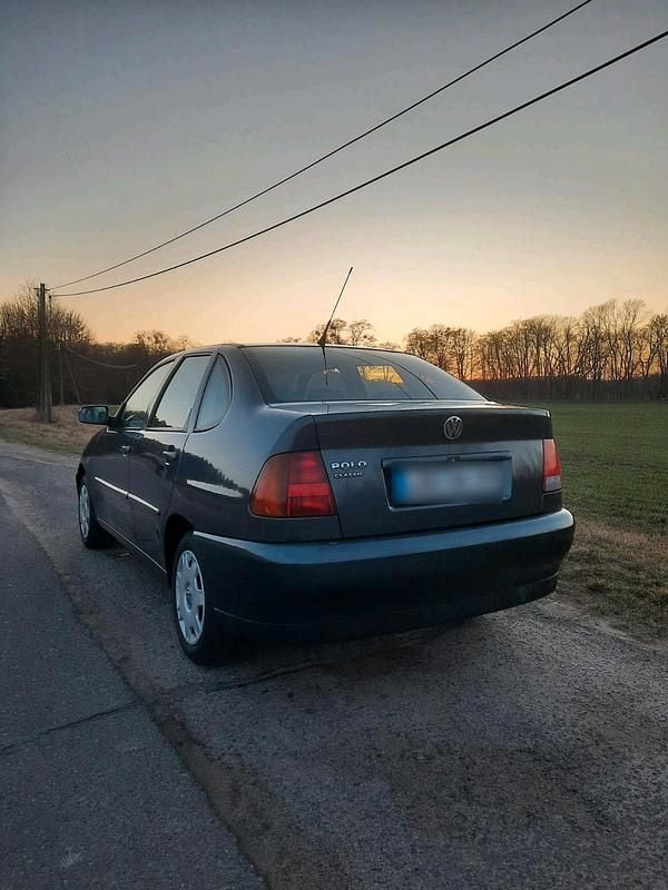 Gebraucht VW Polo Classicline 75 PS (55 kW) 2001 Grau Limousine