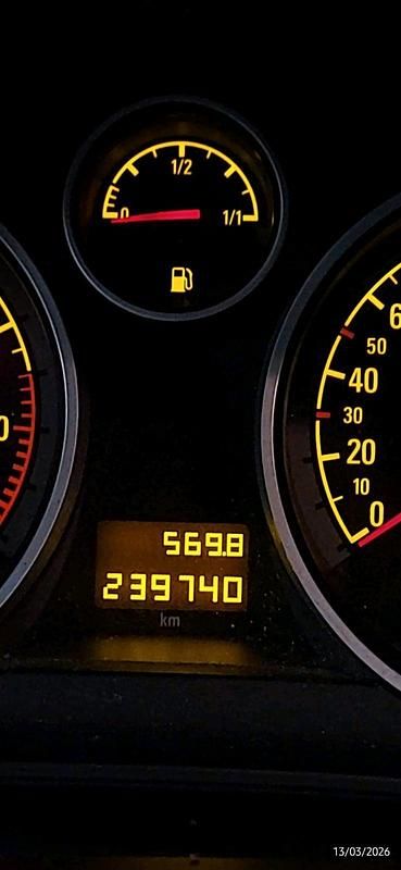 Gebraucht Opel Astra 90 PS (66 kW) 2003 Blau Kleinwagen