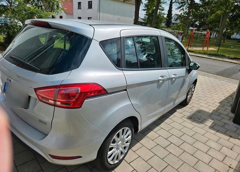 Second-hand Ford B-MAX 100 CP (73 kW) 2015 Argintiu Monovolum