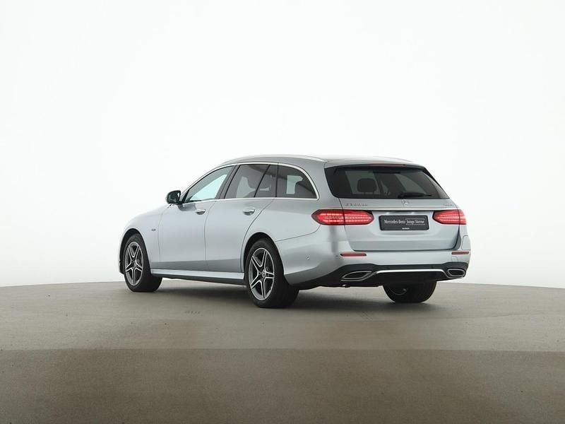 Gebraucht Mercedes E300 AMG 306 PS (225 kW) 2020 Silber Kombi