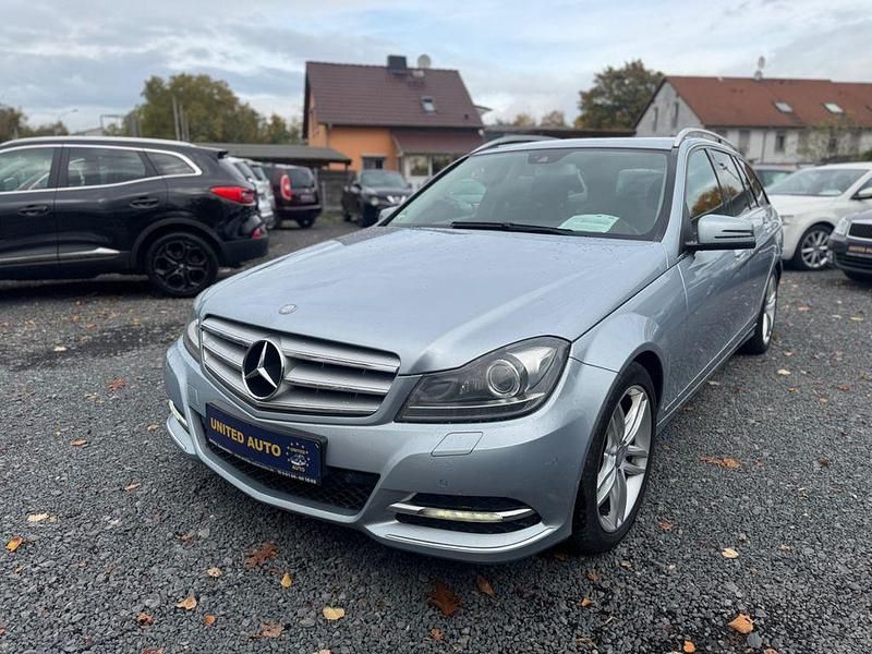Gebraucht Mercedes C220 170 PS (125 kW) 2013 Silber Kombi
