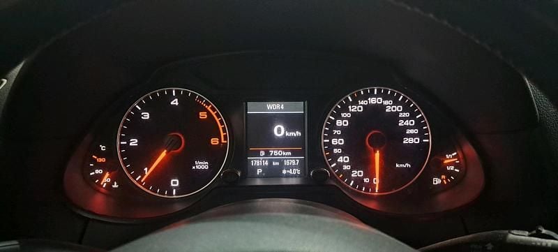 Gebraucht Audi Q5 170 PS (125 kW) 2012 Schwarz SUV