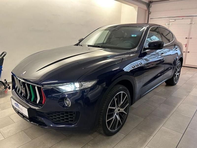 Gebraucht Maserati Levante 275 PS (202 kW) 2017 Blau SUV