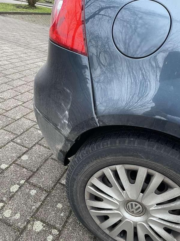 Gebraucht VW Golf IV Comfortline 102 PS (75 kW) 2005 Limousine