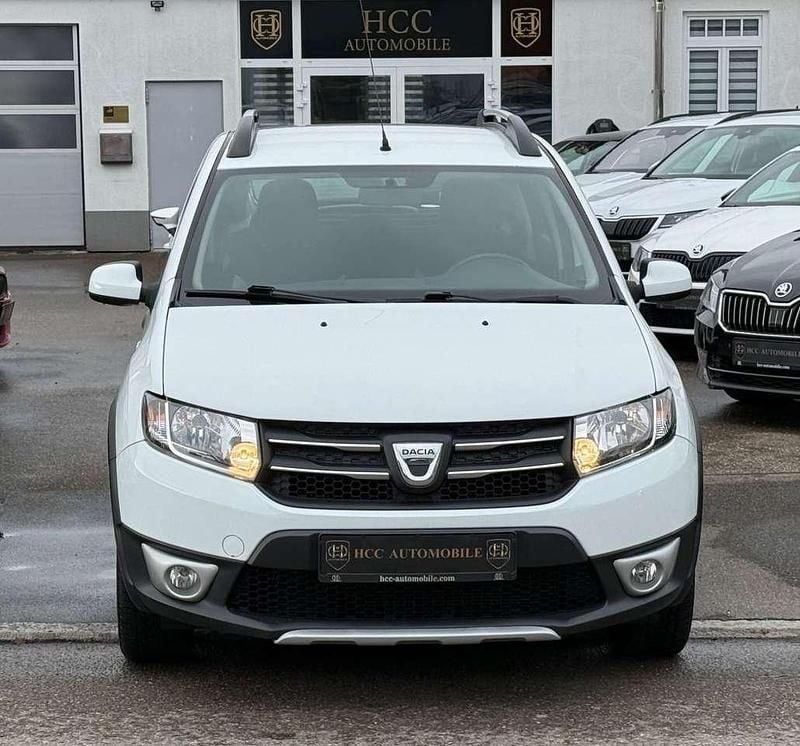 Gebraucht Dacia Sandero Prestige 90 PS (66 kW) 2016 Weiß Kleinwagen