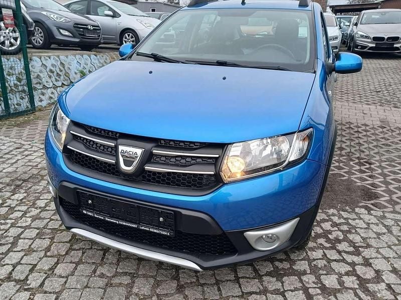 Blau sky Gebraucht 2016 Dacia Sandero Prestige Kleinwagen | 8.990 € (Fairer Preis) - Bild 1/4