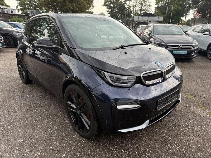 Blau Gebraucht 2021 BMW i3 Kleinwagen | 19.990 € (Fairer Preis) - Bild 1/4