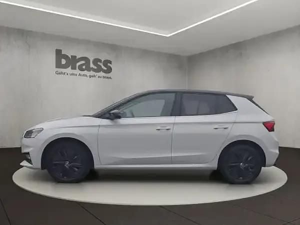 Gebraucht Skoda Fabia Style 110 PS (80 kW) 2022 Moonweiß perleffekt / blackmagic perleffekt Kleinwagen