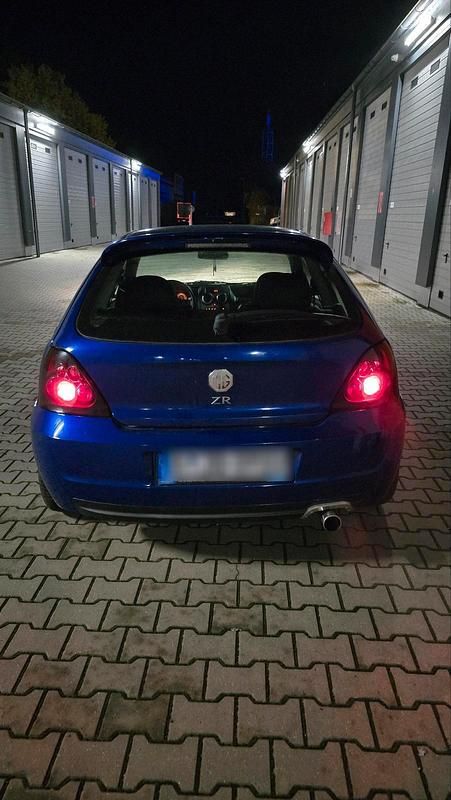 Używany MG ZR 103 KM (75 kW) 2005 Niebieski Hatchback