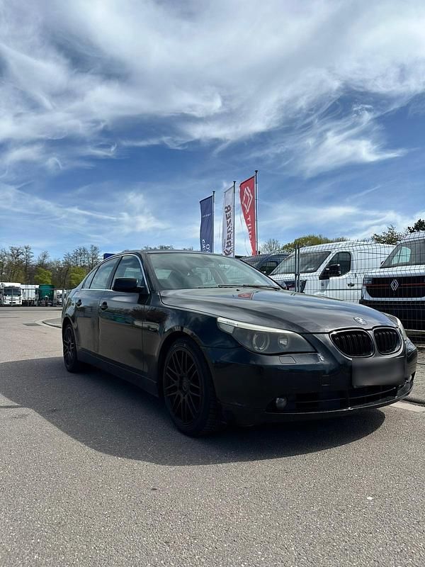 Gebraucht BMW 530 218 PS (160 kW) 2004 Schwarz Limousine