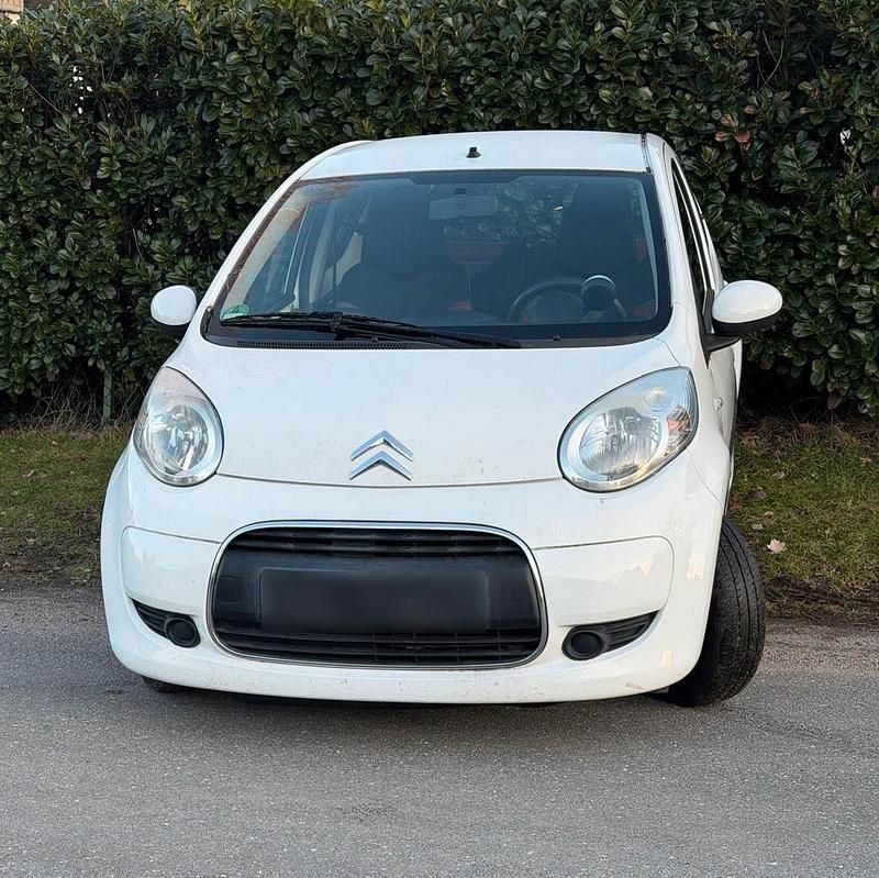 Gebraucht Citroën C1 60 PS (44 kW) 2010 Weiß Kleinwagen